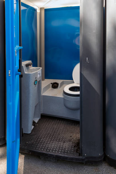 Best Portable restroom trailer rental  in Sheridan, OR